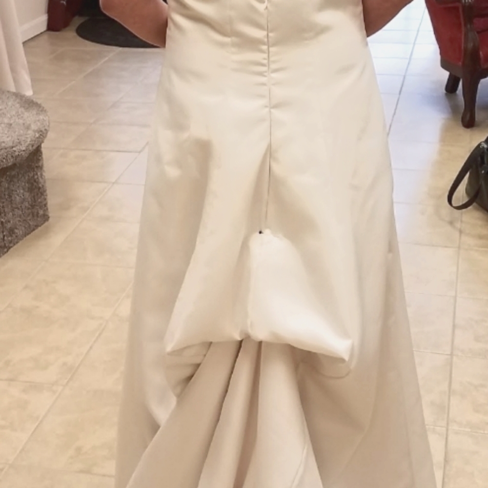 One of a Kind Designer Wedding Gown - Picture 2 of 11